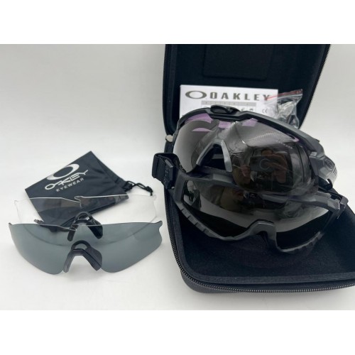 Тактические ударопрочные очки OAKLEY Alpha 2в1 в Керчи