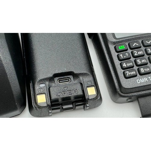 Рация цифровая TYT MD-UV390 DMR AES 256 ip67 в Керчи