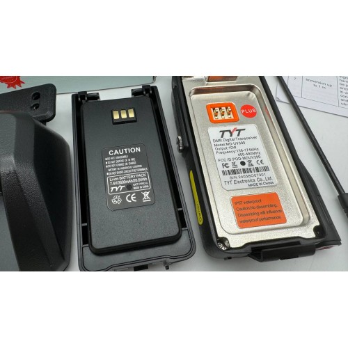 Рация цифровая TYT MD-UV390 DMR AES 256 ip67 в Керчи