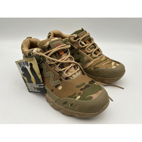 Треккинговые кроссовки «MAGNUM» летние в Керчи